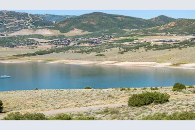 411 E Kayak Dr #211, Hideout, UT 84036 - Photo 17
