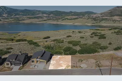 411 E Kayak Dr #211, Hideout, UT 84036 - Photo 3