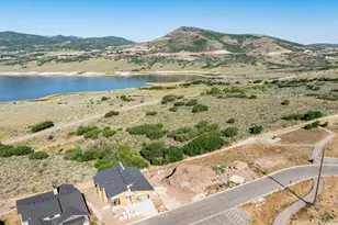 411 E Kayak Dr, Hideout, UT 84036 - Photo 7