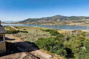 411 E Kayak Dr, Hideout, UT 84036 - Photo 9
