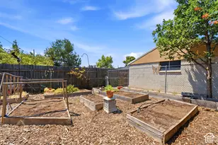 6259 S Boxwood Rd E, Holladay, UT 84121 - Photo 37
