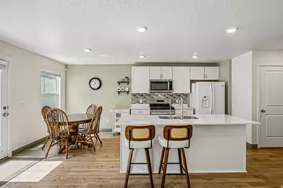 3767 S Gold Bank Dr W, Magna, UT 84044 - Photo 7