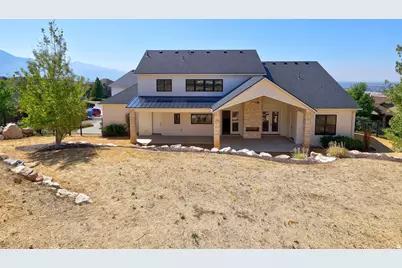 1154 Fawn Dr, Pleasant View, UT 84414 - Photo 5