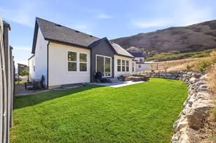1878 W Chaco Cir, Lehi, UT 84048 - Photo 17