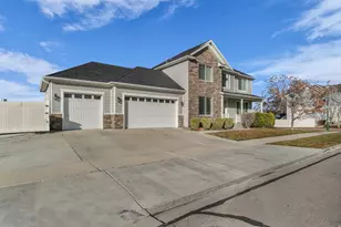 1917 N 860 W, Orem, UT 84057 - Photo 3