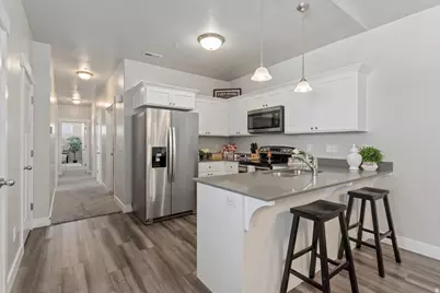 3647 W 2280 N #E304, Lehi, UT 84048 - Photo 7
