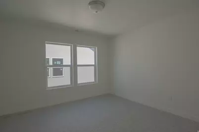 1066 W 880 S #38, Woods Cross, UT 84087 - Photo 7