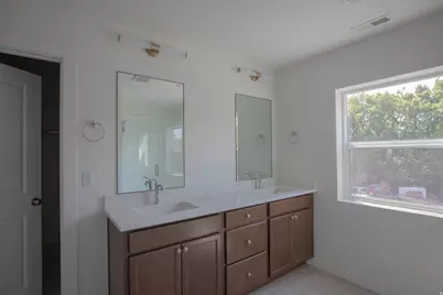 1066 W 880 S #38, Woods Cross, UT 84087 - Photo 5