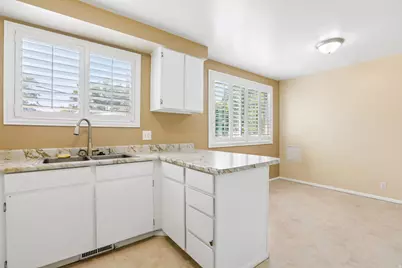 3563 W Pawnee St, West Valley, UT 84119 - Photo 9