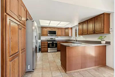 3468 W Schorr Dr, West Jordan, UT 84084 - Photo 9