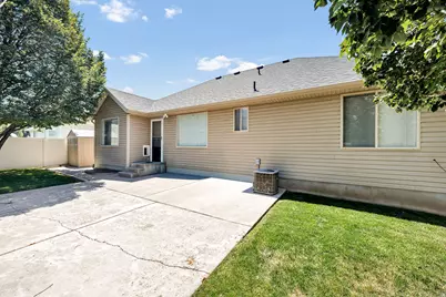 2624 N 500 E, North Logan, UT 84341 - Photo 21