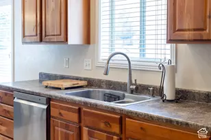 2624 Meadow Ln, North Logan, UT 84341 - Photo 7