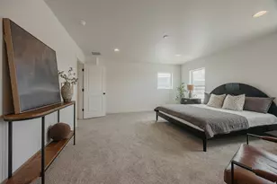 5233 S Paramount Dr, Riverdale, UT 84405 - Photo 13