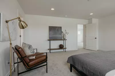 5233 S Paramount Dr, Riverdale, UT 84405 - Photo 15