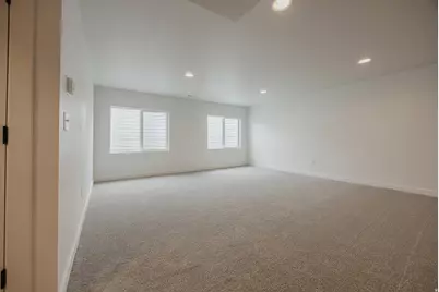 5233 S Paramount Dr, Riverdale, UT 84405 - Photo 31