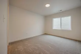 5233 S Paramount Dr, Riverdale, UT 84405 - Photo 35