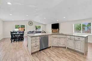 335 W Center St, Smithfield, UT 84335 - Photo 11