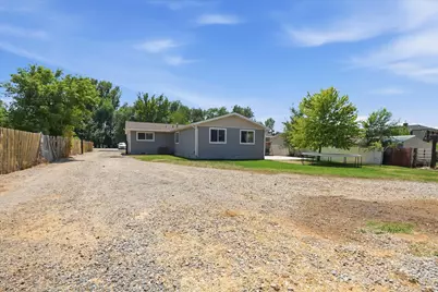 335 W Center St, Smithfield, UT 84335 - Photo 37