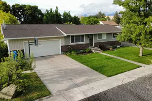 335 W Center St, Smithfield, UT 84335 - Photo 1