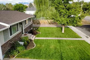 335 W Center St, Smithfield, UT 84335 - Photo 3