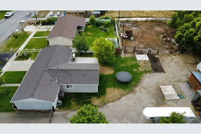 335 W Center St, Smithfield, UT 84335 - Photo 43
