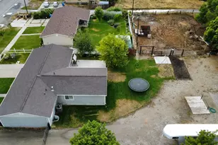 335 W Center St, Smithfield, UT 84335 - Photo 43