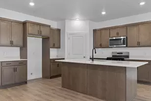 857 N 1820 E, Salem, UT 84653 - Photo 5