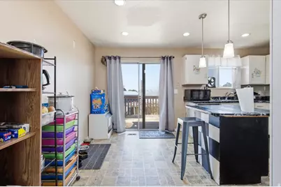 6130 W Powderwood Dr, West Valley, UT 84128 - Photo 7