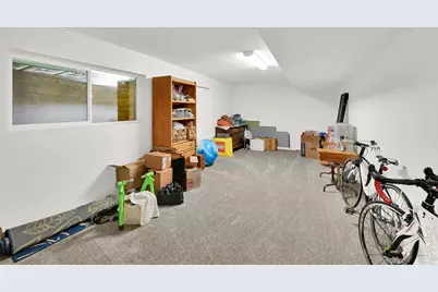 9035 S 1700 E, Sandy, UT 84093 - Photo 33