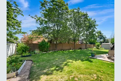 9035 S 1700 E, Sandy, UT 84093 - Photo 37