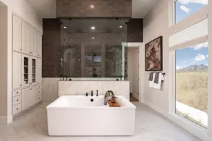 894 N Mountain Vw Dr, Elk Ridge, UT 84651 - Photo 7