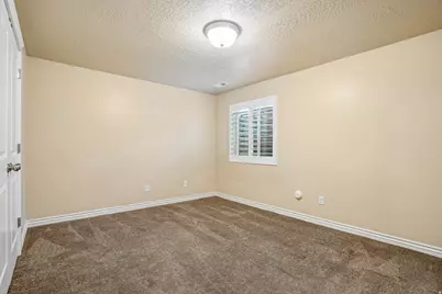 1438 W 2535 N, Clinton, UT 84015 - Photo 21