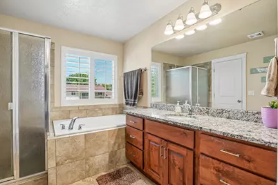 1438 W 2535 N, Clinton, UT 84015 - Photo 17