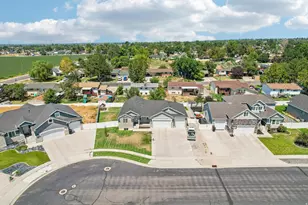 1438 W 2535 N, Clinton, UT 84015 - Photo 43