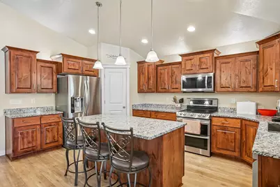 1438 W 2535 N, Clinton, UT 84015 - Photo 13
