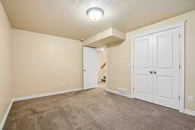 1438 W 2535 N, Clinton, UT 84015 - Photo 23