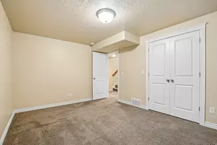 1438 W 2535 N, Clinton, UT 84015 - Photo 23