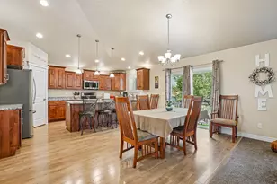 1438 W 2535 N, Clinton, UT 84015 - Photo 9