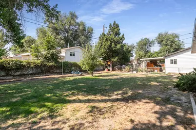 1867 W 3140 S, West Valley, UT 84119 - Photo 27