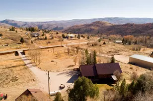 2891 N Evergreen Park Dr E, Huntsville, UT 84317 - Photo 45