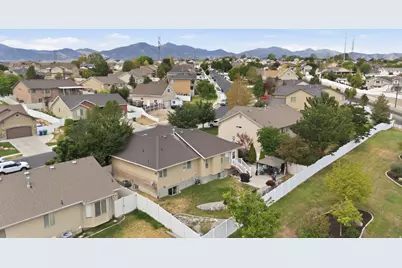 7043 S Sorrento Way, West Jordan, UT 84081 - Photo 23