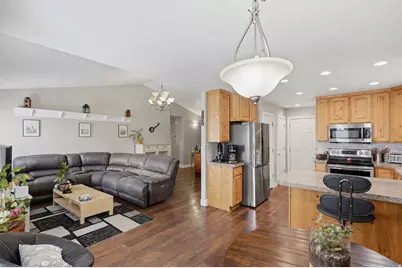 7043 S Sorrento Way, West Jordan, UT 84081 - Photo 5