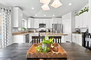 7452 S 5765 W, West Jordan, UT 84081 - Photo 11