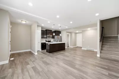 9289 S Castlebury Ct, Sandy, UT 84094 - Photo 7