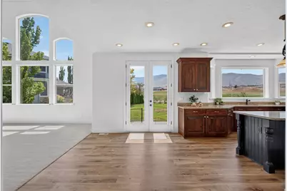 94 E Seven Iron Ct, Saratoga Springs, UT 84045 - Photo 21