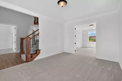 94 E Seven Iron Ct, Saratoga Springs, UT 84045 - Photo 11