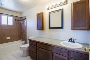 2155 E 3500 S, Naples, UT 84078 - Photo 31