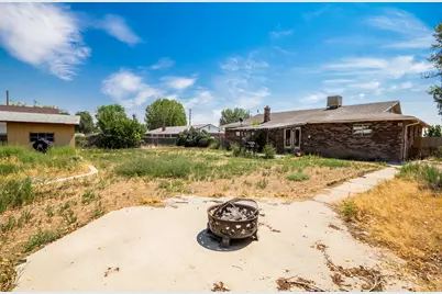 2155 E 3500 S, Naples, UT 84078 - Photo 43