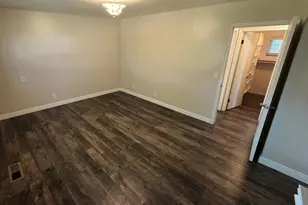 689 E Lavina Dr S, South Ogden, UT 84403 - Photo 11