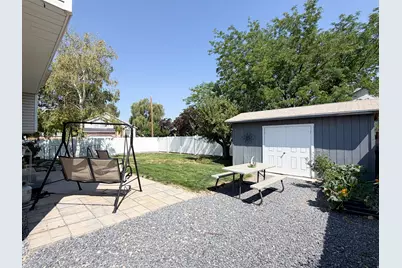 446 W 2300 N, Harrisville, UT 84414 - Photo 33